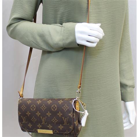 louis vuitton favorite pm outfit|borse louis vuitton monogram.